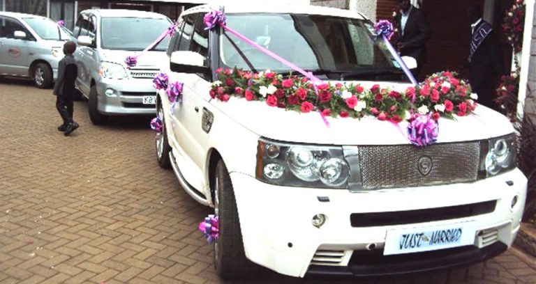 Trending wedding car decorations